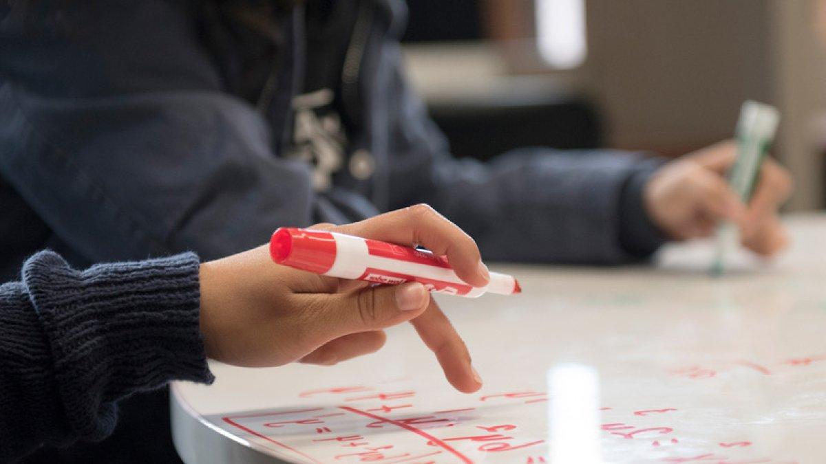 magic erase table